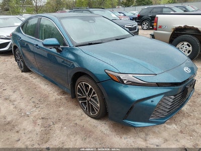 TOYOTA CAMRY 2025