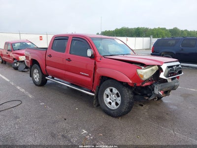 TOYOTA TACOMA 2015
