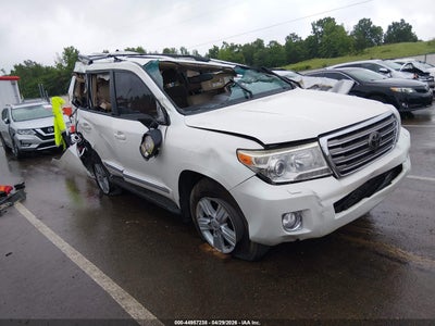 TOYOTA LAND CRUISER 2013