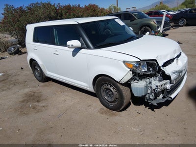 SCION XB 2011