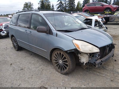 TOYOTA SIENNA 2005