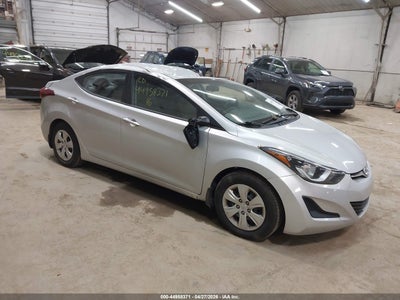 HYUNDAI ELANTRA 2016