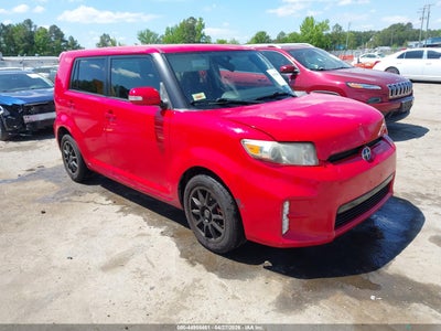 SCION XB 2013