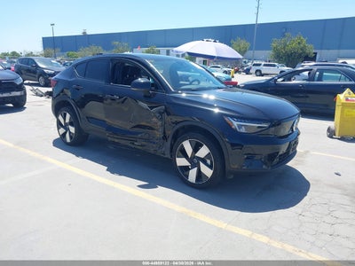 VOLVO C40 RECHARGE PURE ELECTRIC 2024