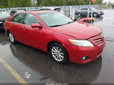 TOYOTA CAMRY 2011