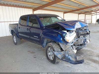 TOYOTA TACOMA 2015