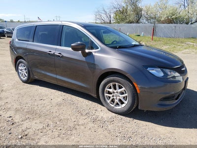 CHRYSLER VOYAGER 2022