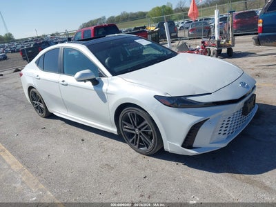 TOYOTA CAMRY 2025