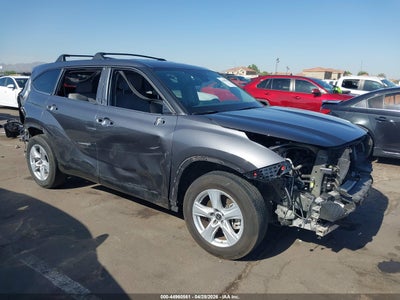 TOYOTA HIGHLANDER 2023