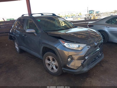 TOYOTA RAV4 2019