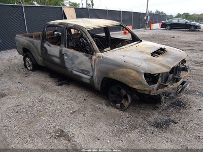TOYOTA TACOMA 2015