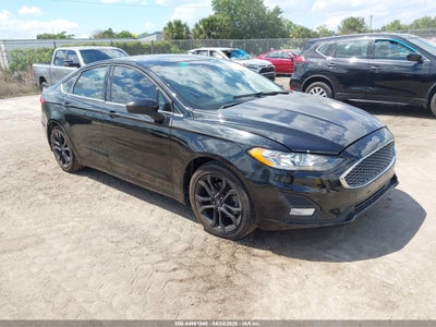 FORD FUSION 2019