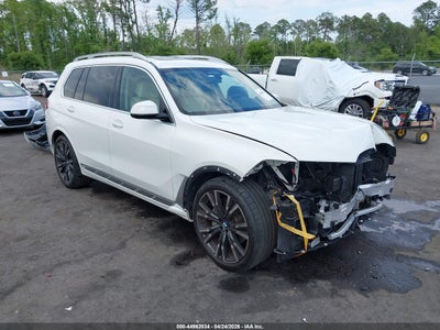 BMW X7 2022