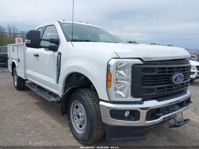 FORD F-250 2024