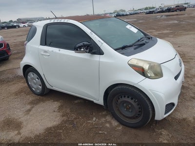 SCION IQ 2013