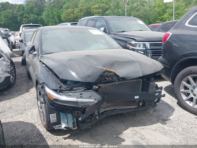 HYUNDAI ELANTRA 2025