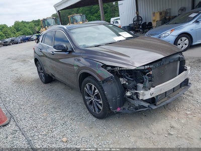 INFINITI QX30 2019