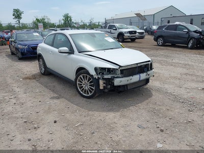 VOLVO C30 2010