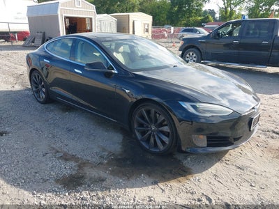 TESLA MODEL S 2017