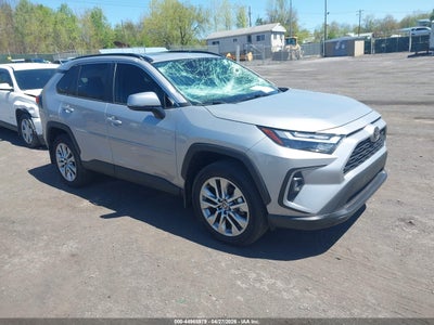 TOYOTA RAV4 2025