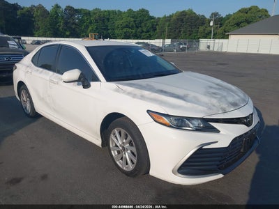 TOYOTA CAMRY 2021