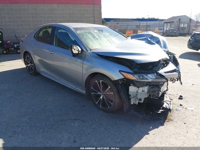 TOYOTA CAMRY 2020