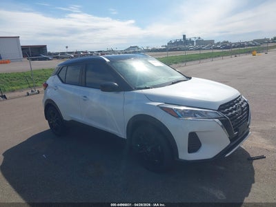 NISSAN KICKS 2022