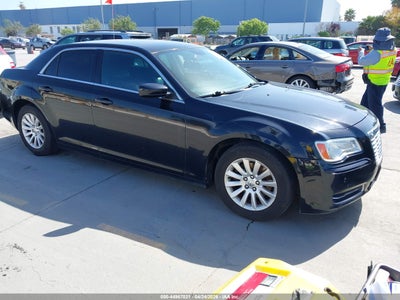 CHRYSLER 300 2013