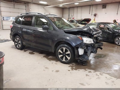 SUBARU FORESTER 2017