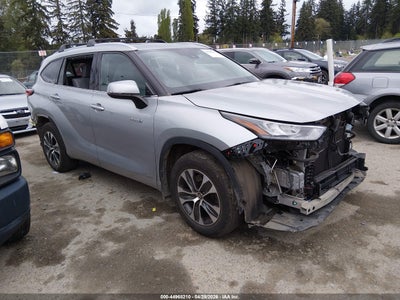 TOYOTA HIGHLANDER 2020