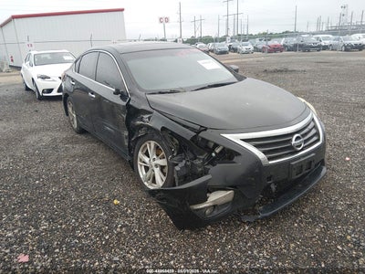 NISSAN ALTIMA 2015
