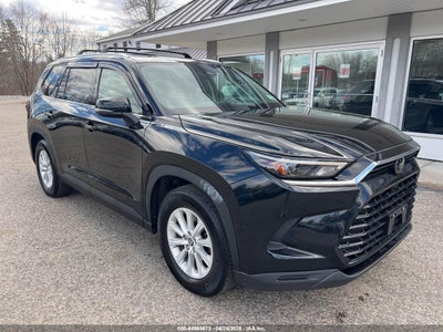 TOYOTA GRAND HIGHLANDER 2024
