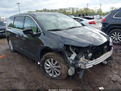 CHRYSLER PACIFICA 2017
