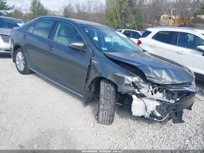 TOYOTA CAMRY HYBRID 2012