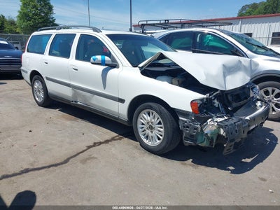 VOLVO V70 2004