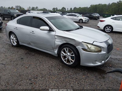 NISSAN MAXIMA 2011