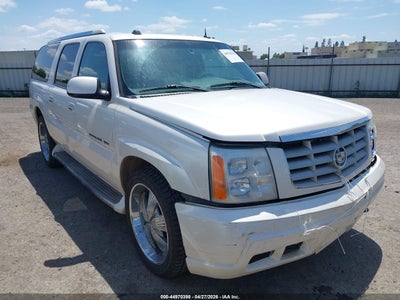 CADILLAC ESCALADE ESV 2005