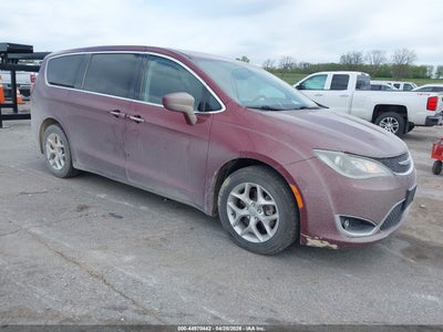 CHRYSLER PACIFICA 2018