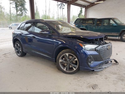 AUDI Q4 E-TRON 2024