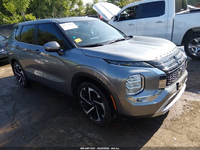 MITSUBISHI OUTLANDER 2023