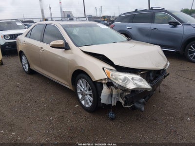 TOYOTA CAMRY 2012