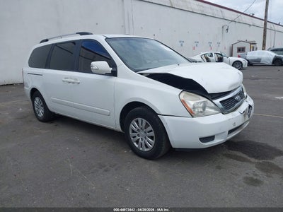 KIA SEDONA 2011