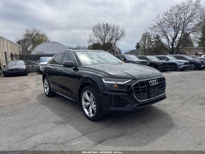 AUDI Q8 2019