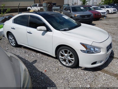 NISSAN MAXIMA 2012