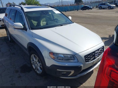 VOLVO XC70 2016