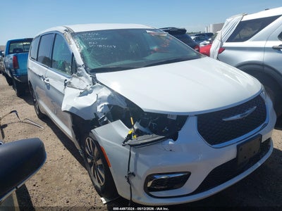 CHRYSLER PACIFICA HYBRID 2024
