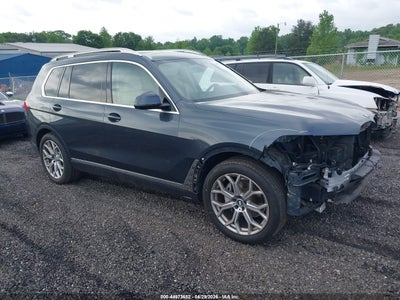 BMW X7 2022