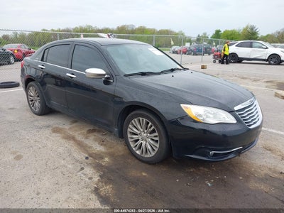 CHRYSLER 200 2011