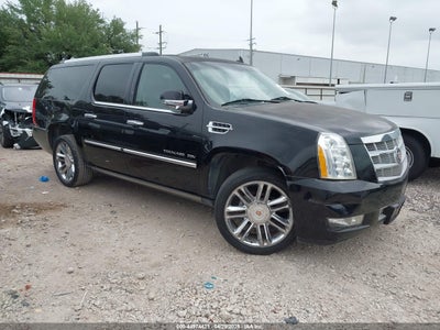 CADILLAC ESCALADE ESV 2013