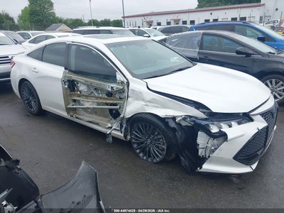 TOYOTA AVALON HYBRID 2019